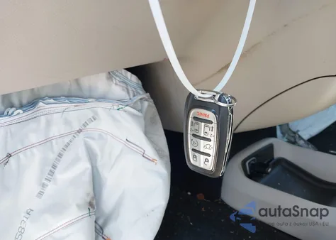 2023 Chrysler Voyager Lx из США, поврежденный, VIN 2C4RC1CG9PR548558